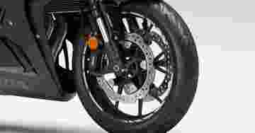 Honda CBR500R - Jant Çıkartma Seti (17″) Matte Crypton Silver Metallic