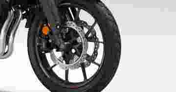 Honda NX500 - Jant Çıkartma Seti (19″ Ön) Indi Grey Met. (Red Accent)