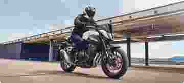 CB500 Hornet’te 300.000 TL’ye vade farksız 12 ay taksit fırsatı.