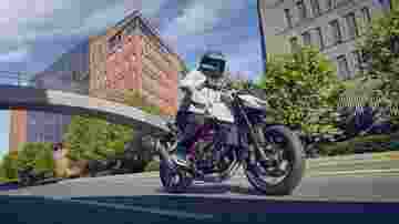 CB750 Hornet’te 400.000 TL’ye vade farksız 12 ay taksit fırsatı.