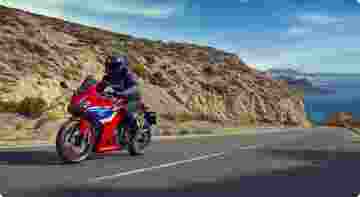 CBR500R galeri görselleri