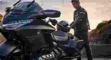 GL1800 Gold Wing Bagger galeri görselleri