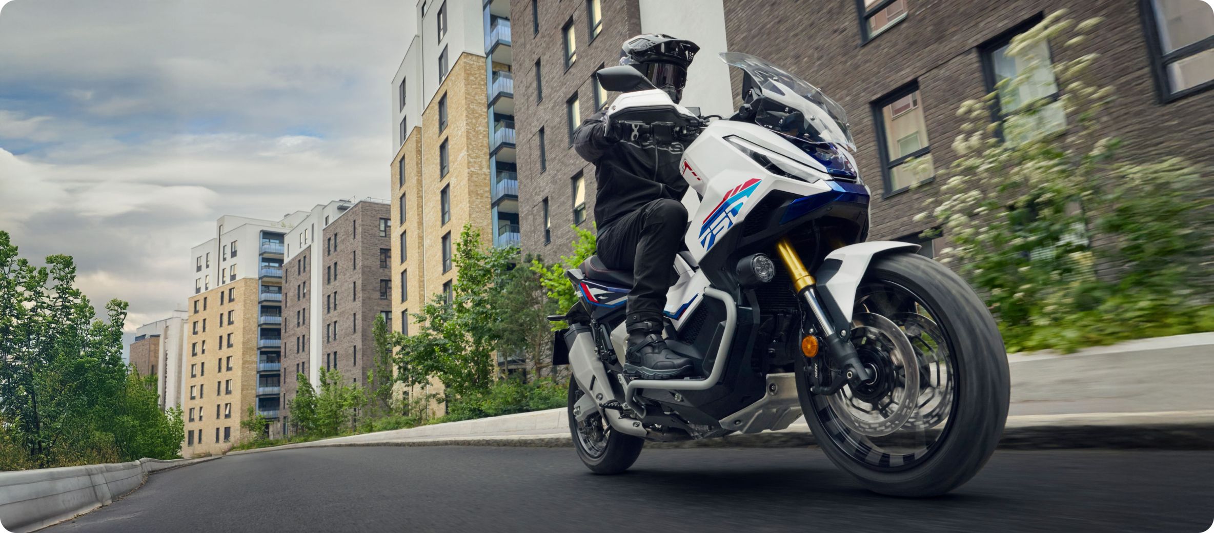 Honda X-ADV'yi Keşfedin! | Honda Motosiklet Volkan Özmert
